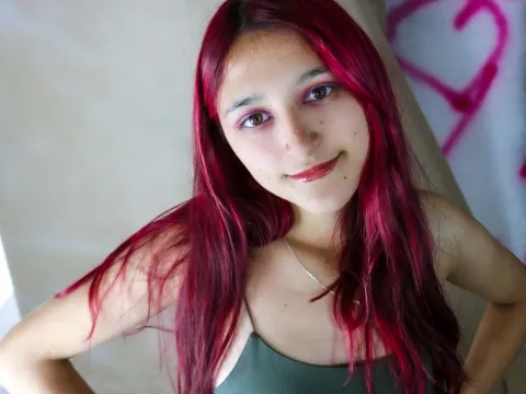 teen webcam model AddisonMars