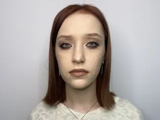 porno webcam chat model AlodieChaplin