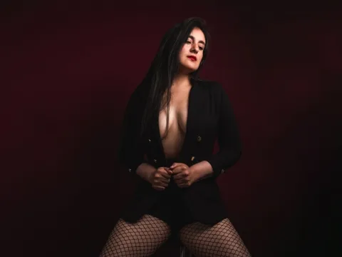 cock-sucking porn model AnnyCastillo