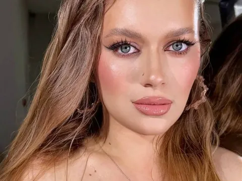 jasmin live sex model ArielAprile