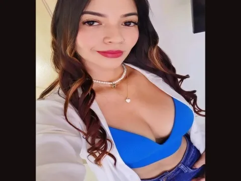live sex video chat model BellaColin