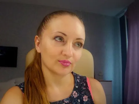 live webcam sex model BettyUpton