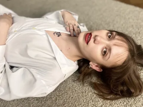 adulttv chat model BloomEmilie
