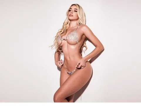 kinky fetish model CarolineRua