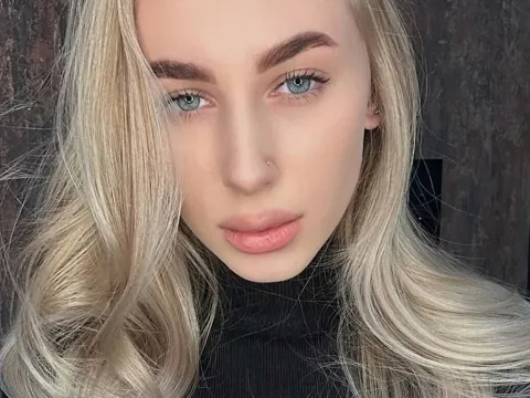 live sex teen model DanielaLaroche