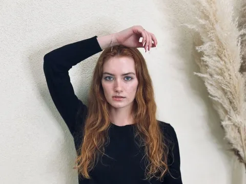 adult webcam model DarleneClive