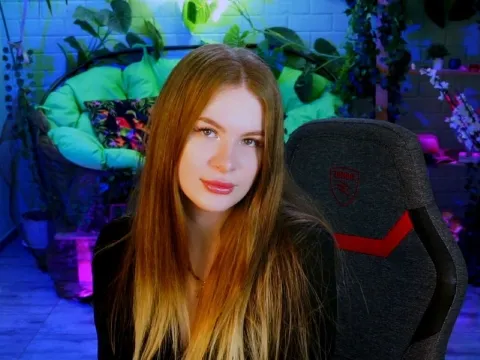 adult webcam model EmiliaWalenter