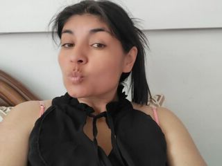 Click here for SEX WITH EmilianaGrey