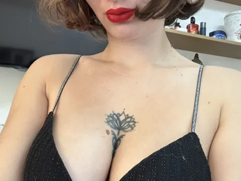 pussy cam model EmilyHigh