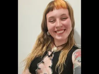 live video chat model GingerRemi