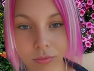 sex webcam chat model IzzyWeet