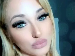 pussy webcam model JuliaTenesse
