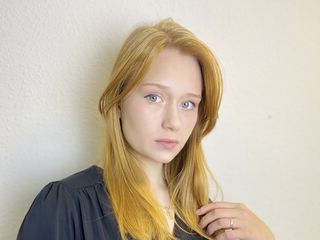 adult webcam model JulianaDace
