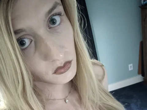 webcam sex model JulietWilling
