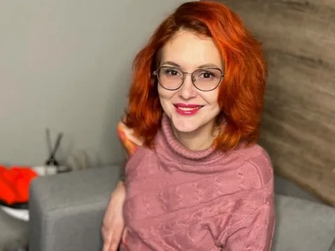sex webcam chat model KarenWeiss