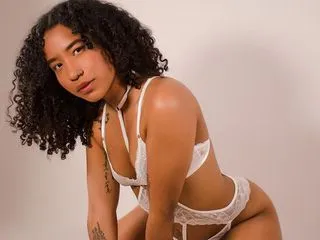 nude webcams model KataleyaJenner