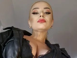 cock-sucking porn model KatyaLatika