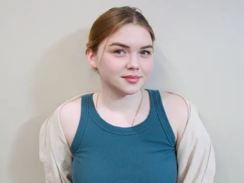 sex webcam chat model KiraHaris
