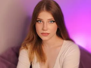 live sex web cam model LeyaCharmer