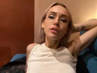 cam chat live sex model LillieHuff