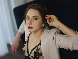 teen webcam model LisaDavies
