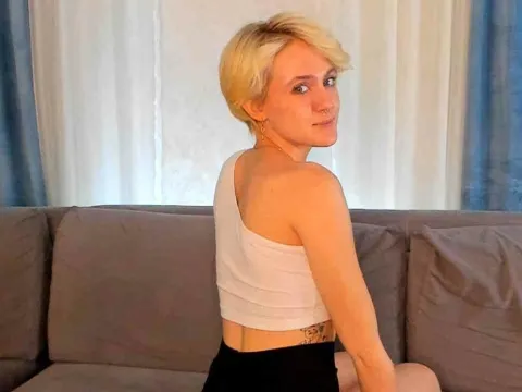 direct sex chat model LynnaColeson