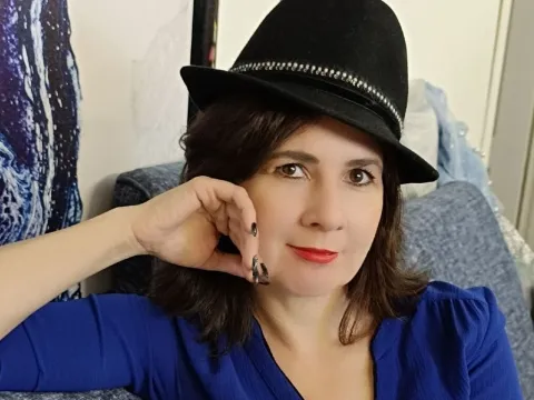 video dating model MargoChillario