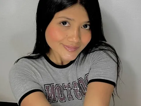 adult webcam model MariRai
