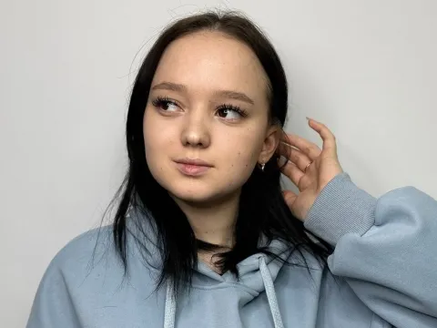 webcam show model MaudBlanch