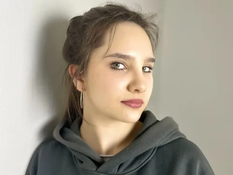 live webcam sex model MaudDanforth