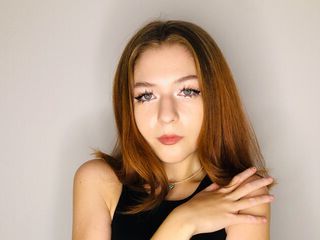 live sex video chat model MerylHewlett