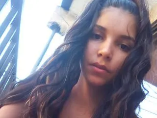 sex video live chat model MiaRapunzel