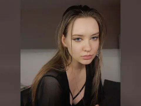 naked webcam chat model MiaRitler