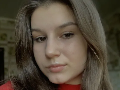 adult web cam model MilanaParker