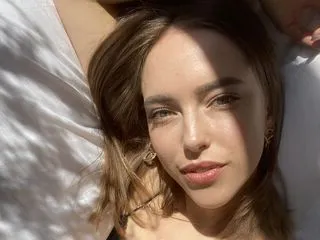 live webcam sex model MinnieShy
