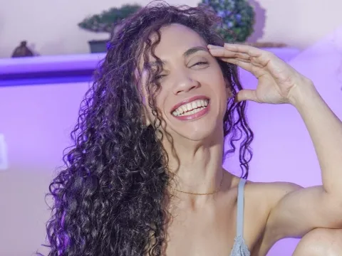 live sex talk model NaiaCordova