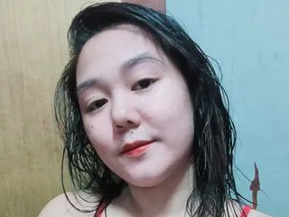 adult webcam model NikkieKish