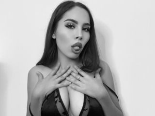 live sex model OliviaFlames