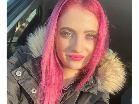 webcam sex model PinkieShadow