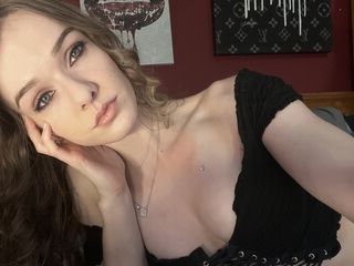 porn live sex model RhylieHazel