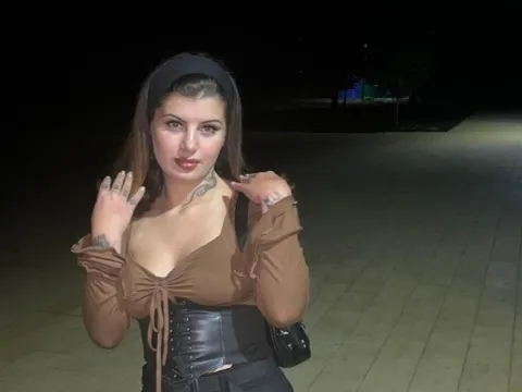 pussy fingering model SaraCherish