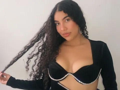 naked webcam chat model ValerianBrown