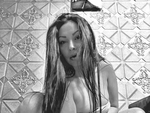 cock-sucking porn model VeronicaBeatris
