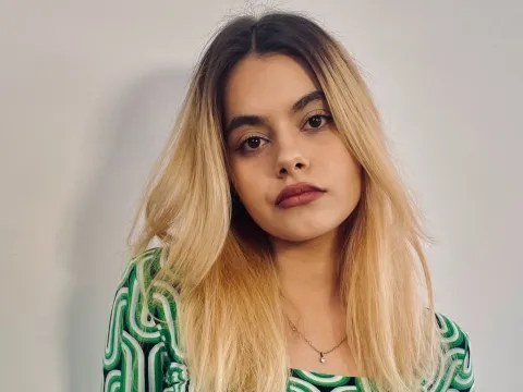 teen webcam model ZaraGreenway